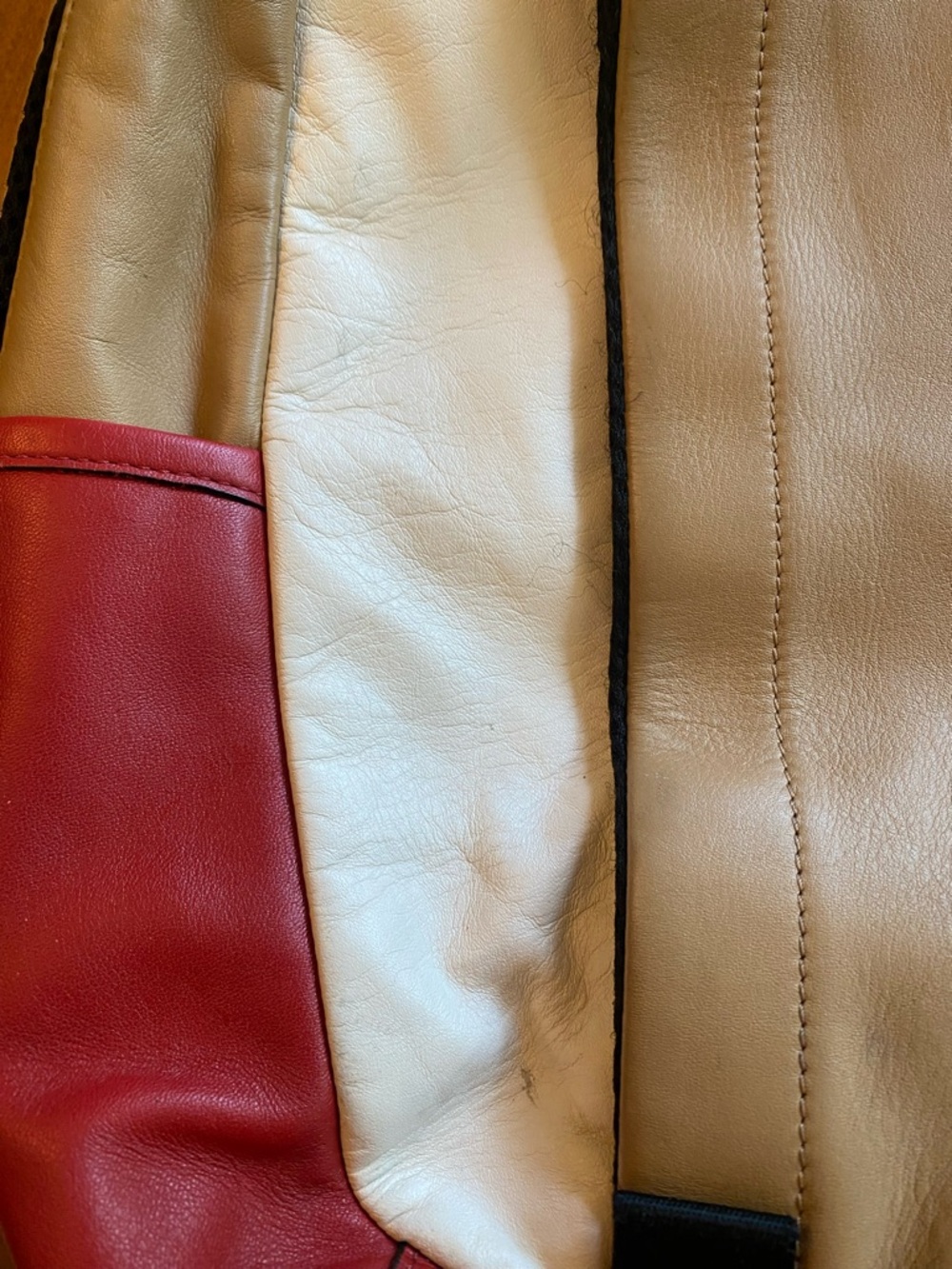 Coach Men’s Tan, Red & White Leather Backpack - Picture 2 of 11